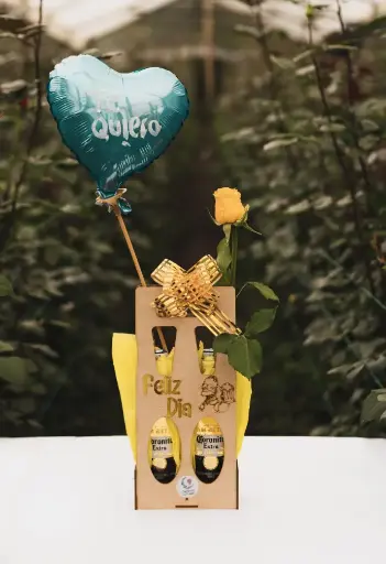MDF Feliz Día